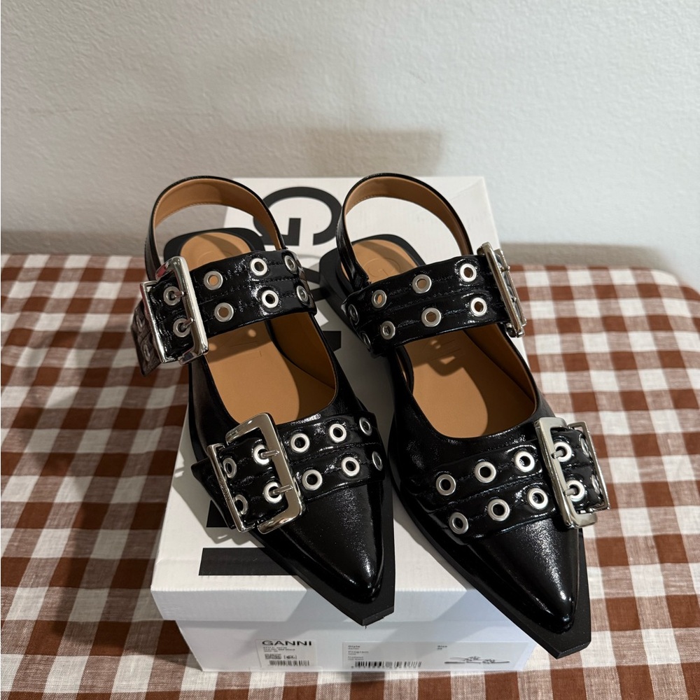 Ganni Black Leather Flats with Silver Suckles
